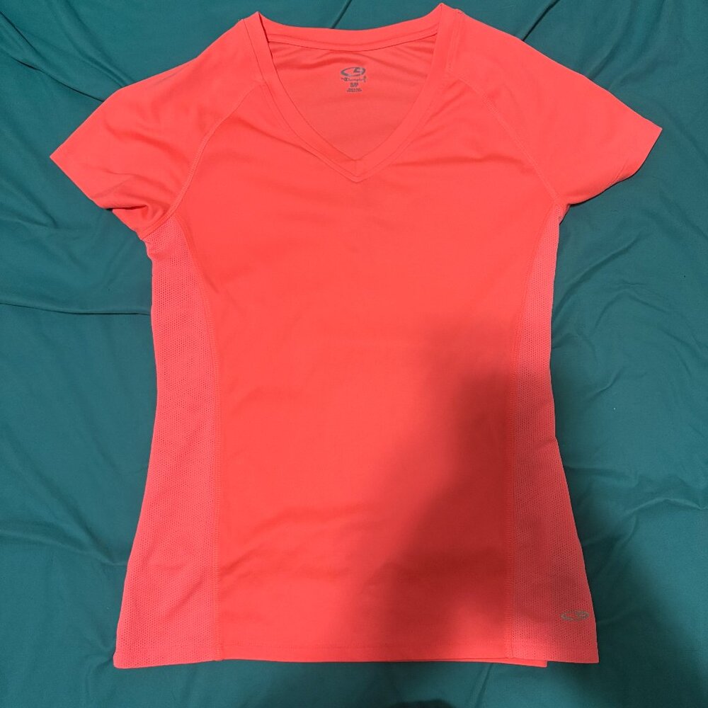 Champion Athletic V-Neck Performance Tee – Size Small